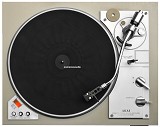 Akai AP-206C Direct-Drive Turntable