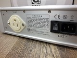 QRT Quantum QX2 Power Purifier (Nordost) 230 volts USA type outlet – BRAND NEW