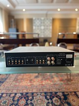 Hegel  H100