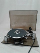 Oracle Audio Technologies Oracle Delphi MK I Turntable with Fidelity Research FR64XF Silver Wired Arm
