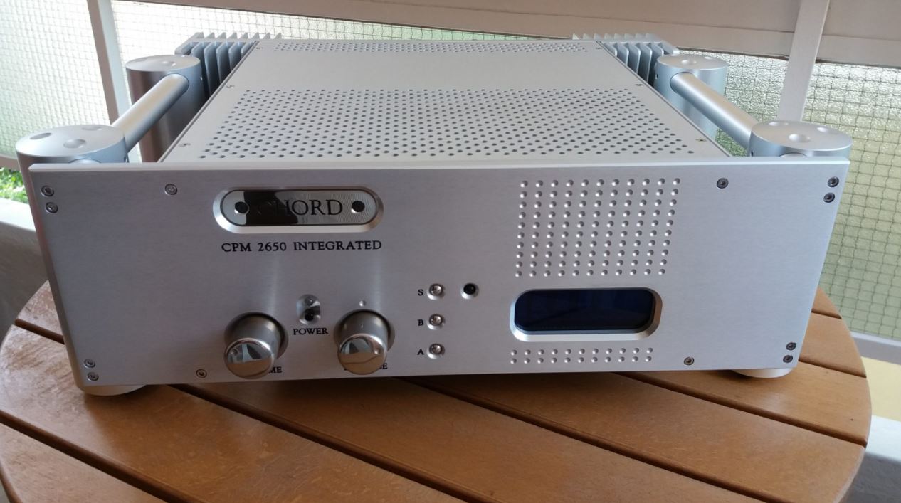 Chord CPM 2650 integrated amplifier in silver CHORD CPM 2650 integrated ...