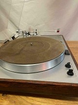 Luxman PD272 Turntable with Wastrex Cartridge