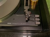 Yamaha PF-800 Plattenspieler