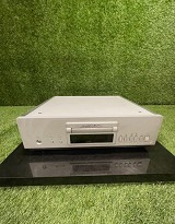 Luxman DU-7i SACD Player