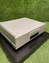 Luxman DU-7i SACD Player