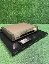 Accuphase T-11