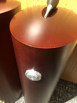 Bowers and Wilkins NAUTİLUS 803