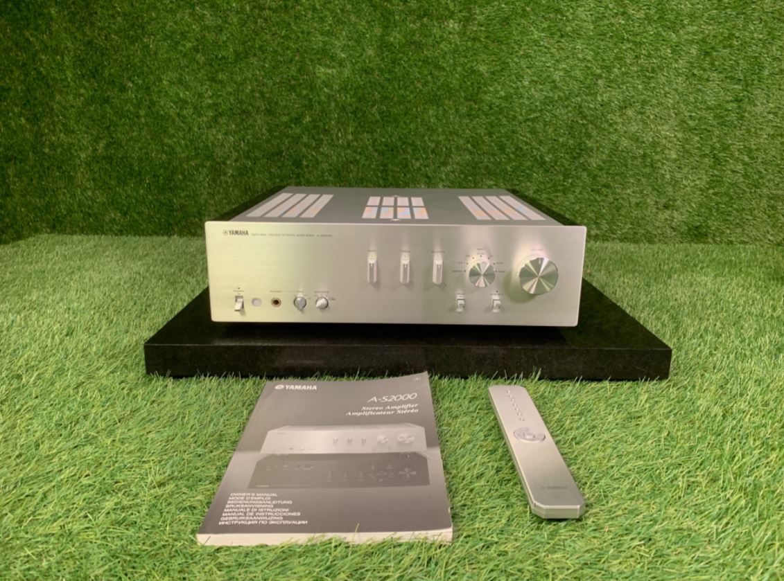 Yamaha A-S2000 Vollverstärker Yamaha A-S2000 Vollverstärker