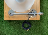 Transrotor Leonardo 40/60 TMD mit Rega Tonarm