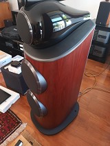 Bowers and Wilkins 801 D4 speakers in Satin Rosenut