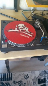 Technics Quartz SL-1210MK2