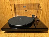 Pro-Ject Debut Carbon EVO 2MRED Pikap