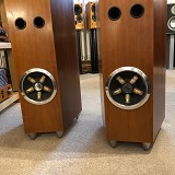 Tannoy Dimensions 8