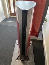 Sonus Faber Amati Futura in Violin Red