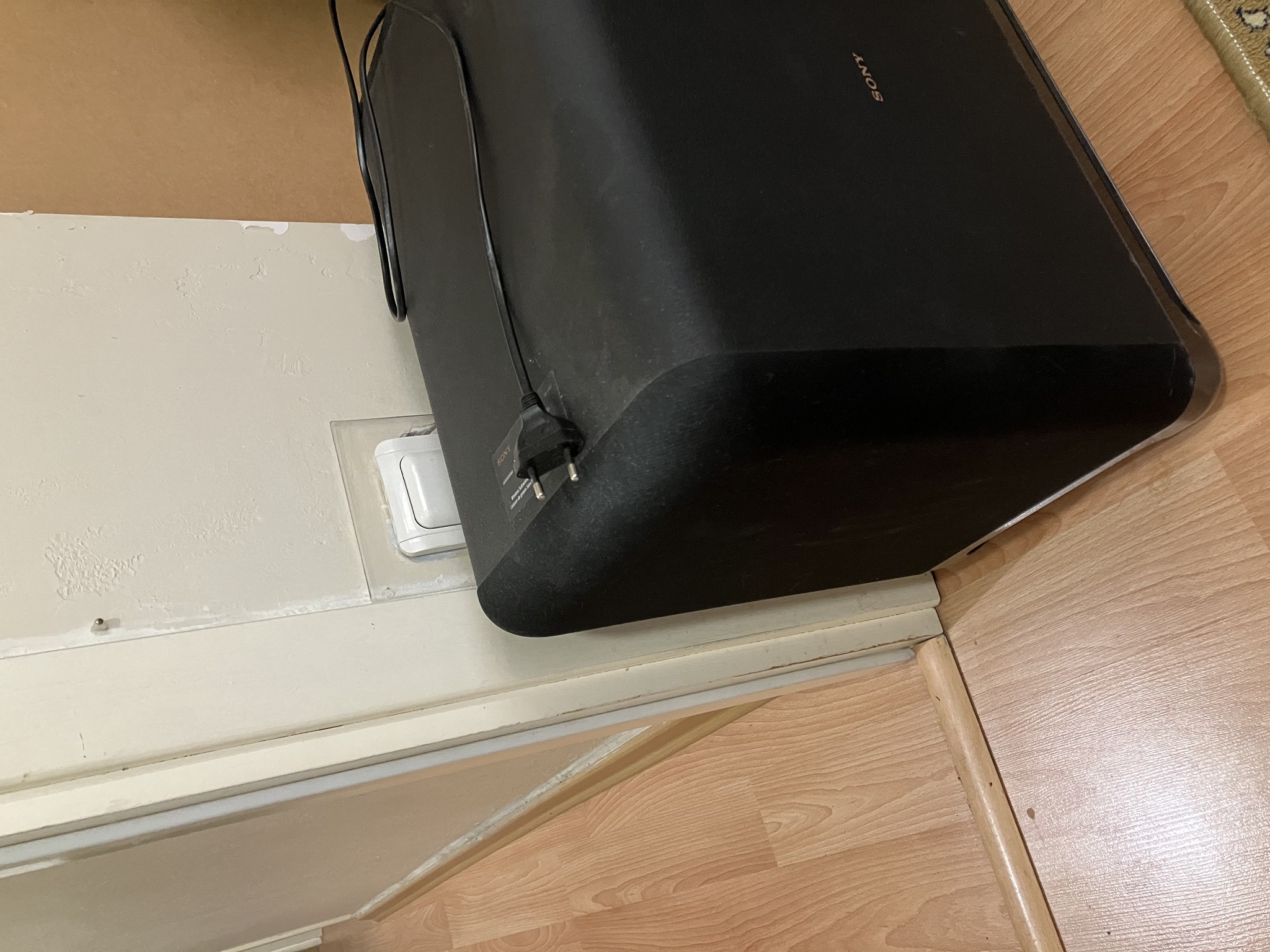 Sony SA-SW3 Wireless Subwoofer - Compatible With BRAVIA THEATER Bars, HT-A9/A7000/A5000/A3000/S2000, STR-AN1000 Receiver