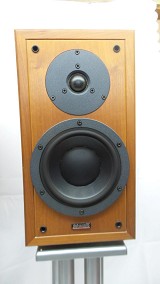 Dynaudio Contour 1.3 MK 2 Loudspeakers & Stands