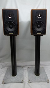 Sonus Faber Minima Amator II with Carrara Stands Boxed
