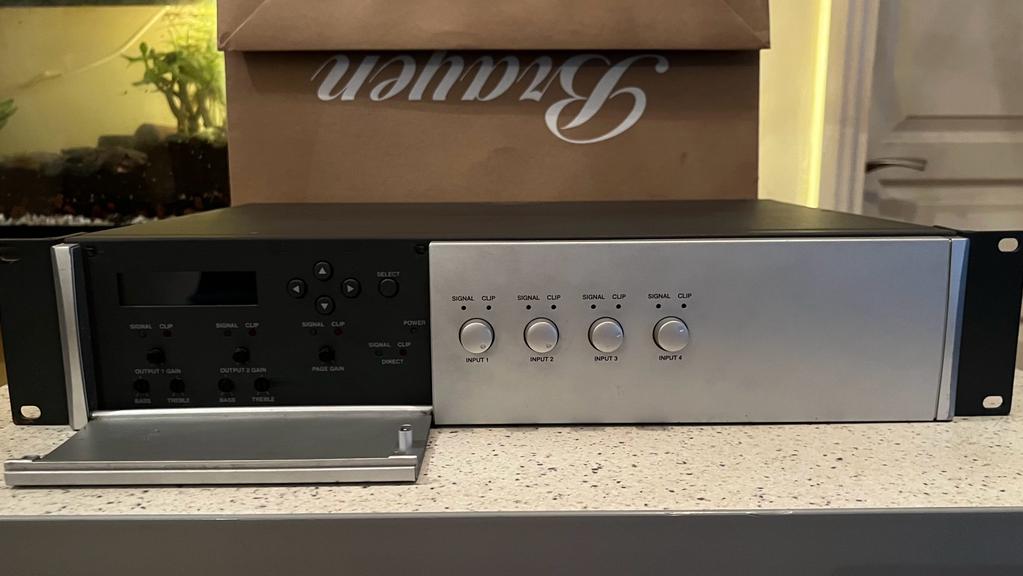 Bose Bose FreeSpace DXA 2120 Digital Mixer / Amplifier Bose