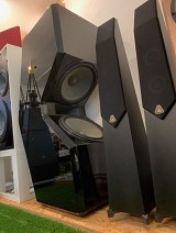 Brakemeier Prometheus + Thor Focal Subwoofer Lautsprechersystem