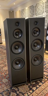 Stenheim Alumine Three