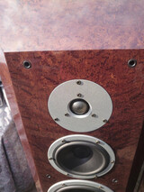 Dynaudio Sapphire 30th