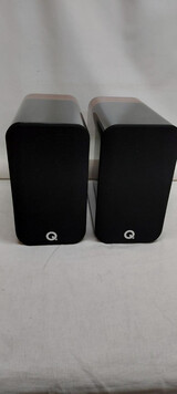 Q Acoustics Concept 300