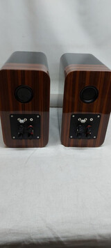 Q Acoustics Concept 300