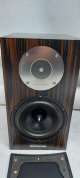 Spendor D1