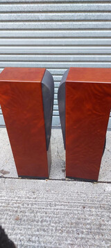 KEF Reference One