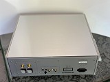 Luxman D08U