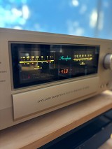 Accuphase e600