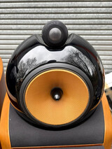 Bowers and Wilkins 802 Nautilus 
