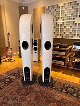 KEF blade two
