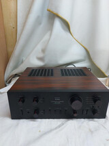 Sansui AU-D9