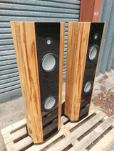 Ayon Audio Black Raven