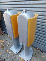 KEF Ref 201