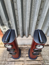 Bowers and Wilkins 804D4