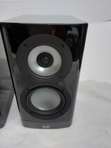 Elac Navis  B51