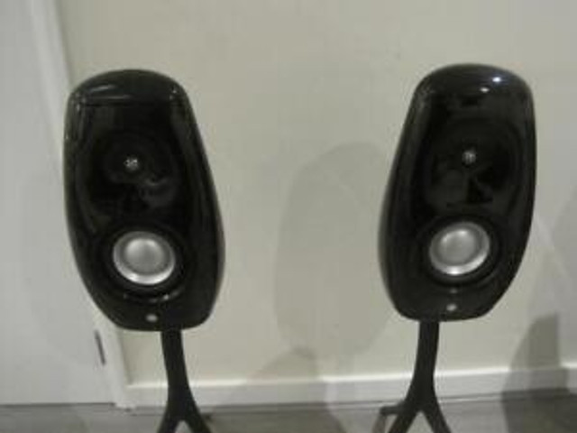 Viva Audio Kaya S12 Speakers with Dedicated Stands