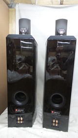 JBL Array 1000 Speakers Unused