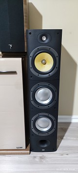 Bowers and Wilkins DM604 S3